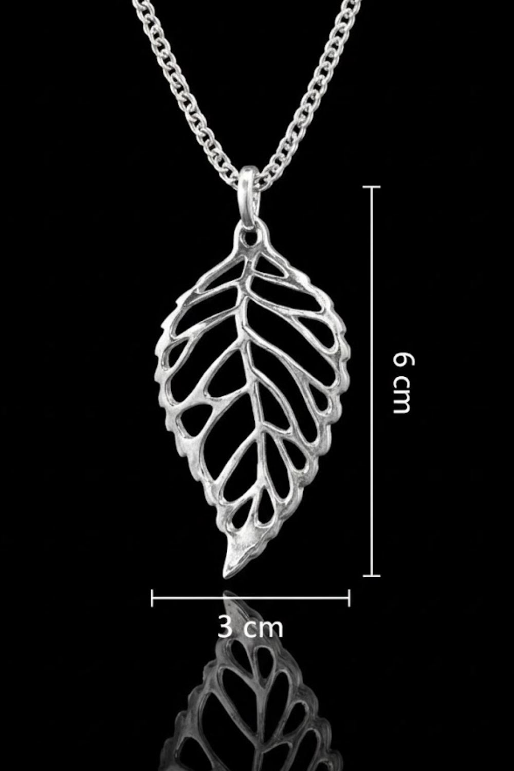Collar Cabeza de Cuervo | Símbolo de Sabiduría, Transformación y Misterio | Hecho a mano en Plata 925, Baño de Oro 24K, Bronce