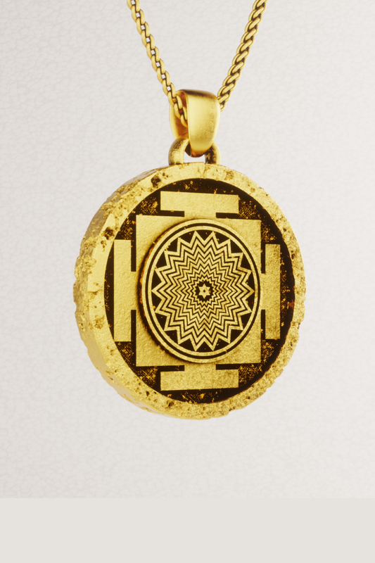 Shiva Yantra Large Necklace – Sacred Geometry Talisman of Balance & Power in 18K Gold