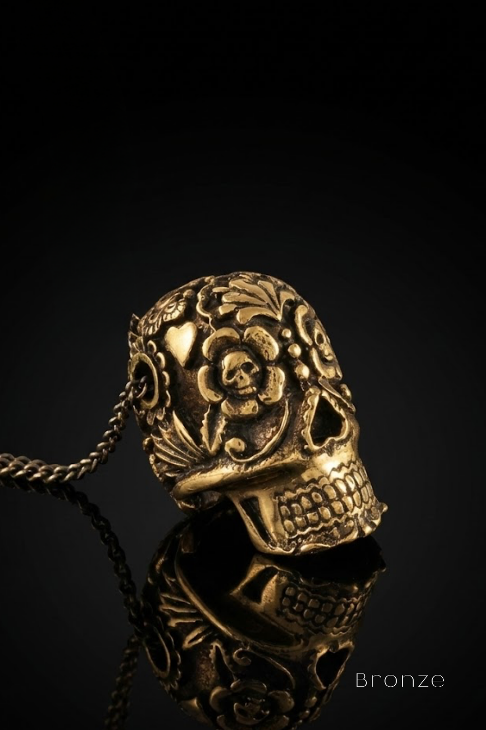 Collar Cabeza de Cuervo | Símbolo de Sabiduría, Transformación y Misterio | Hecho a mano en Plata 925, Baño de Oro 24K, Bronce