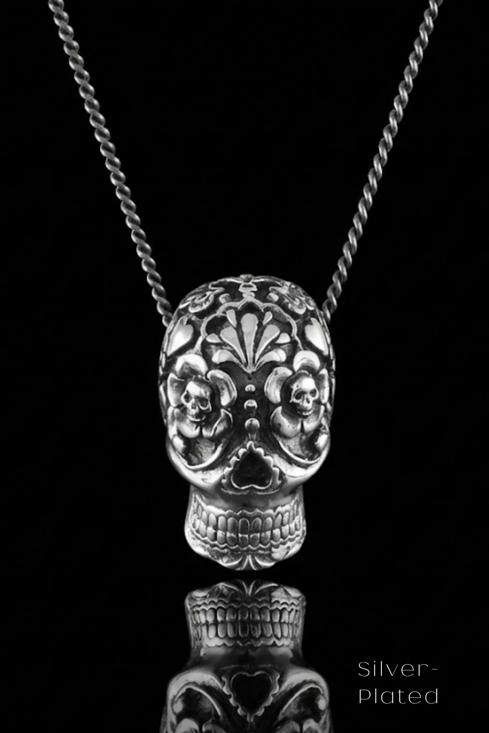 Collar Cabeza de Cuervo | Símbolo de Sabiduría, Transformación y Misterio | Hecho a mano en Plata 925, Baño de Oro 24K, Bronce