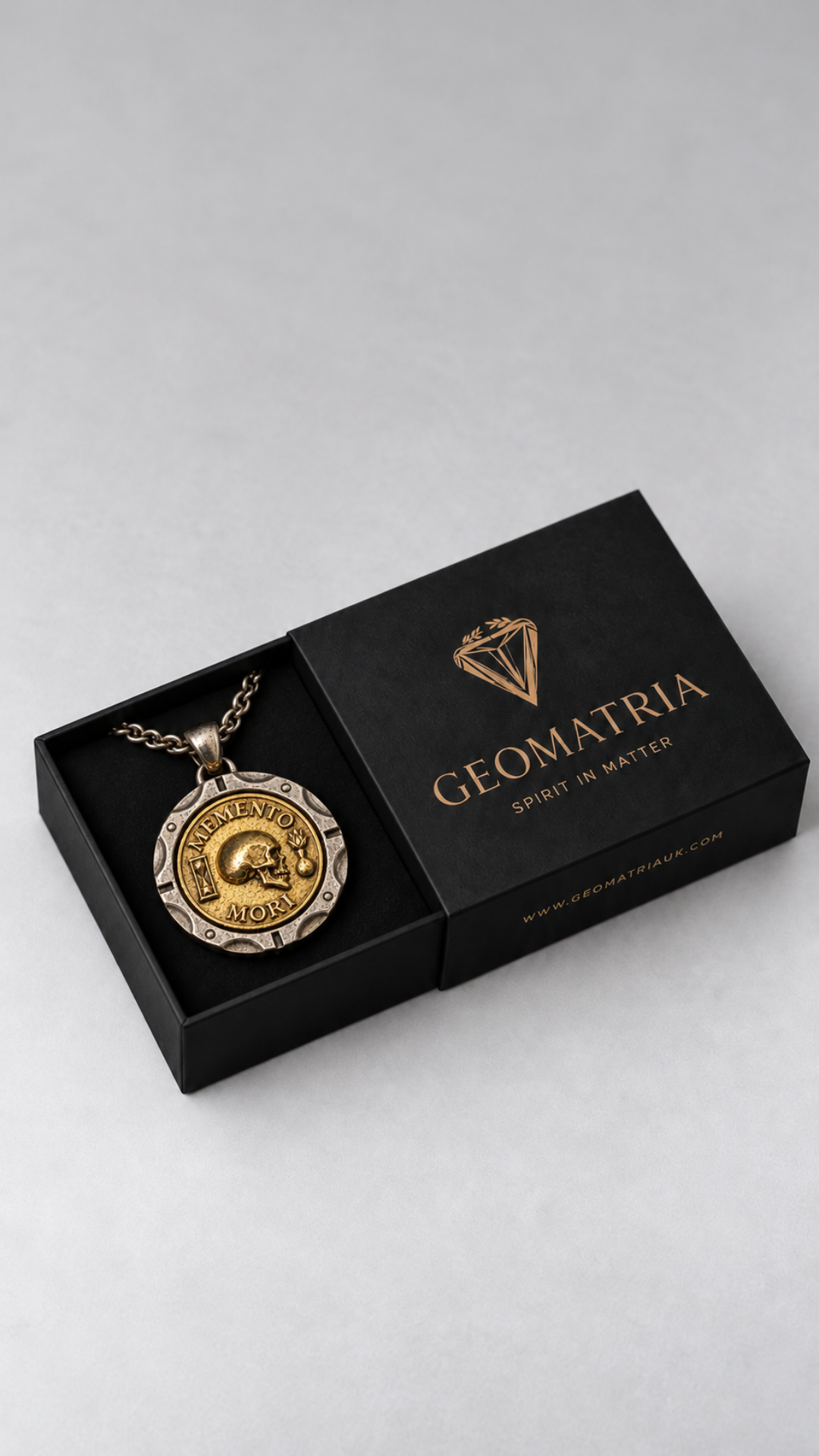 Collar Memento Mori - Colgante de metal dual | Símbolo de vida, muerte y conciencia | Hecho a mano en plata de ley 925 y bronce