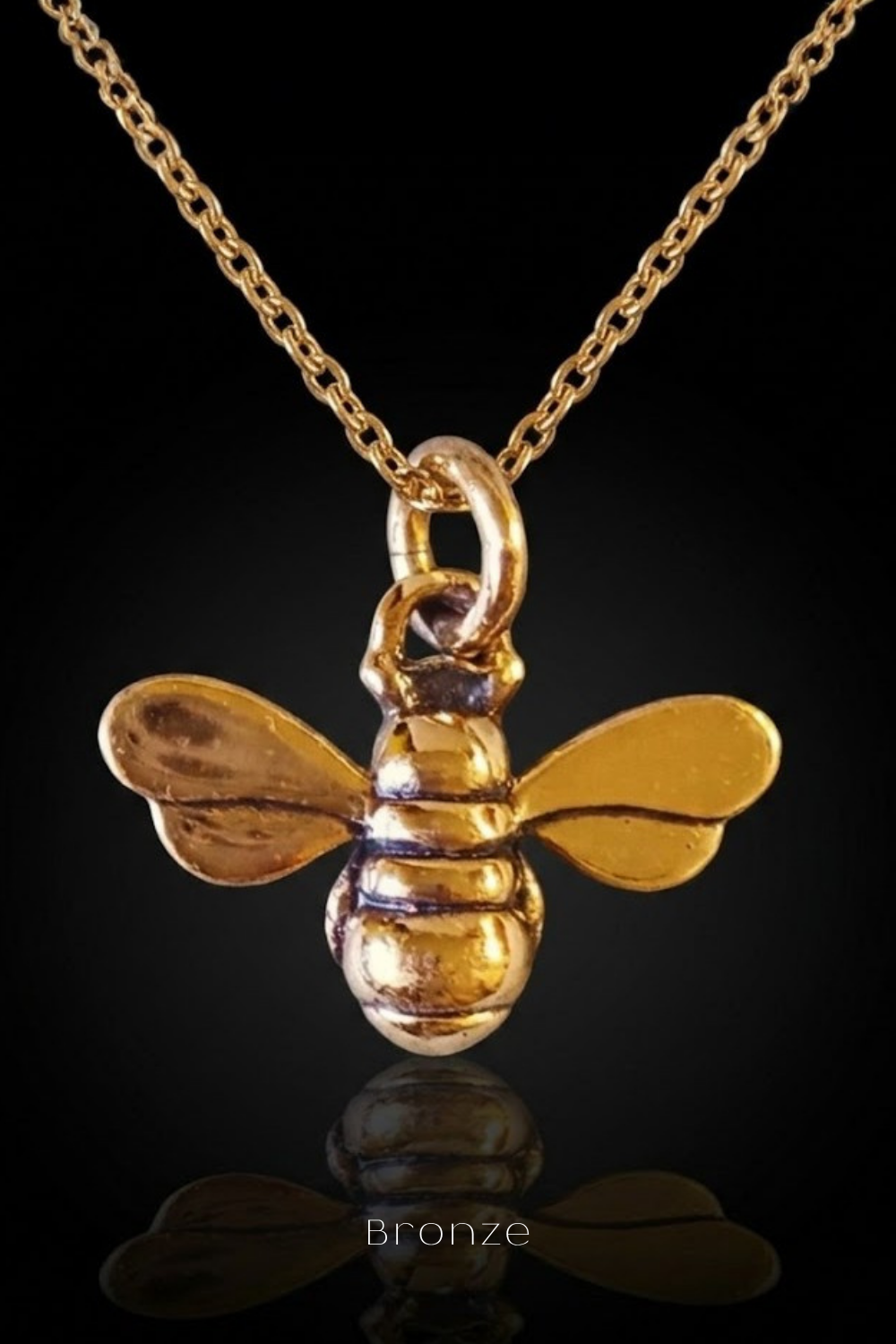 Collar Cabeza de Cuervo | Símbolo de Sabiduría, Transformación y Misterio | Hecho a mano en Plata 925, Baño de Oro 24K, Bronce
