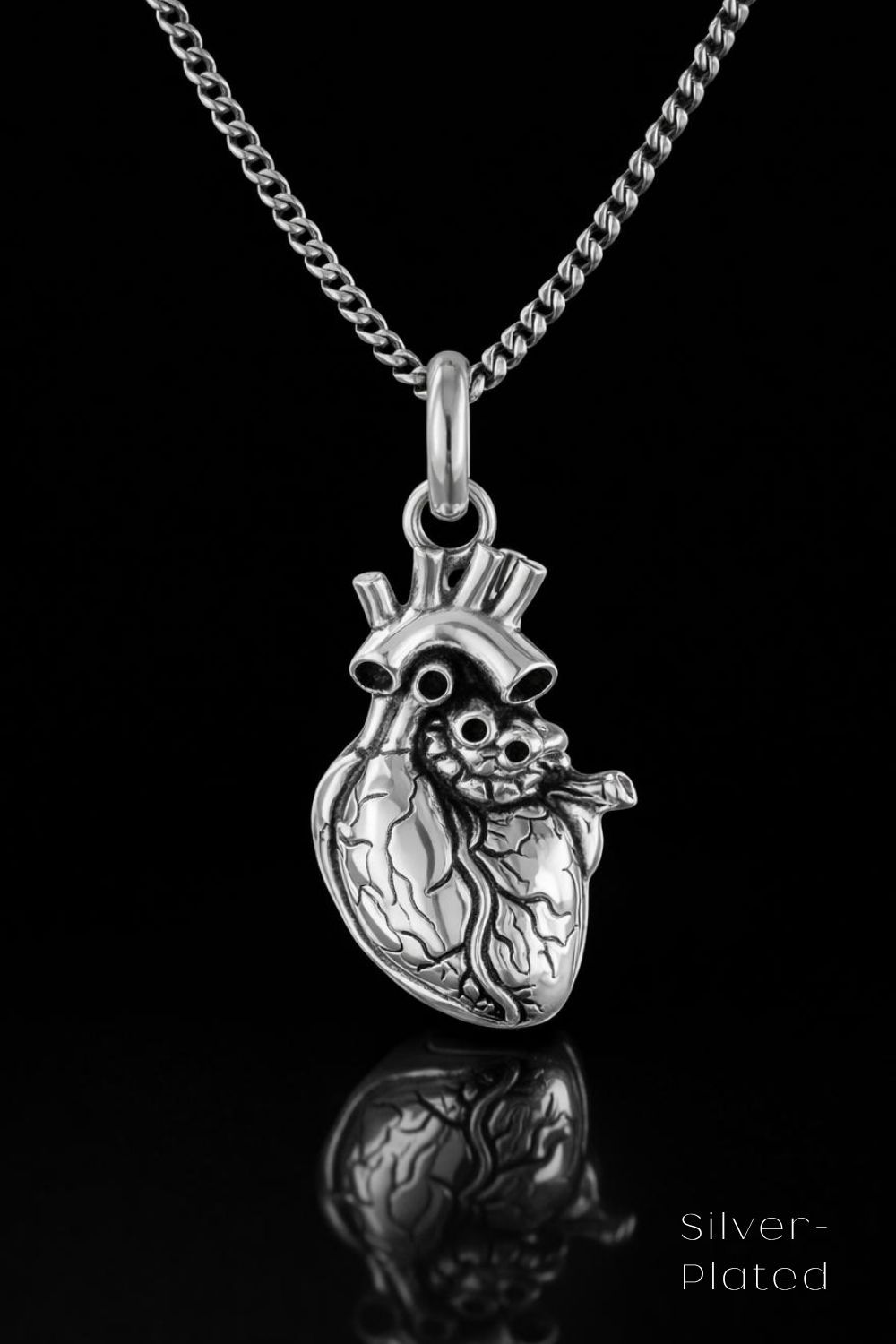 Collar Cabeza de Cuervo | Símbolo de Sabiduría, Transformación y Misterio | Hecho a mano en Plata 925, Baño de Oro 24K, Bronce