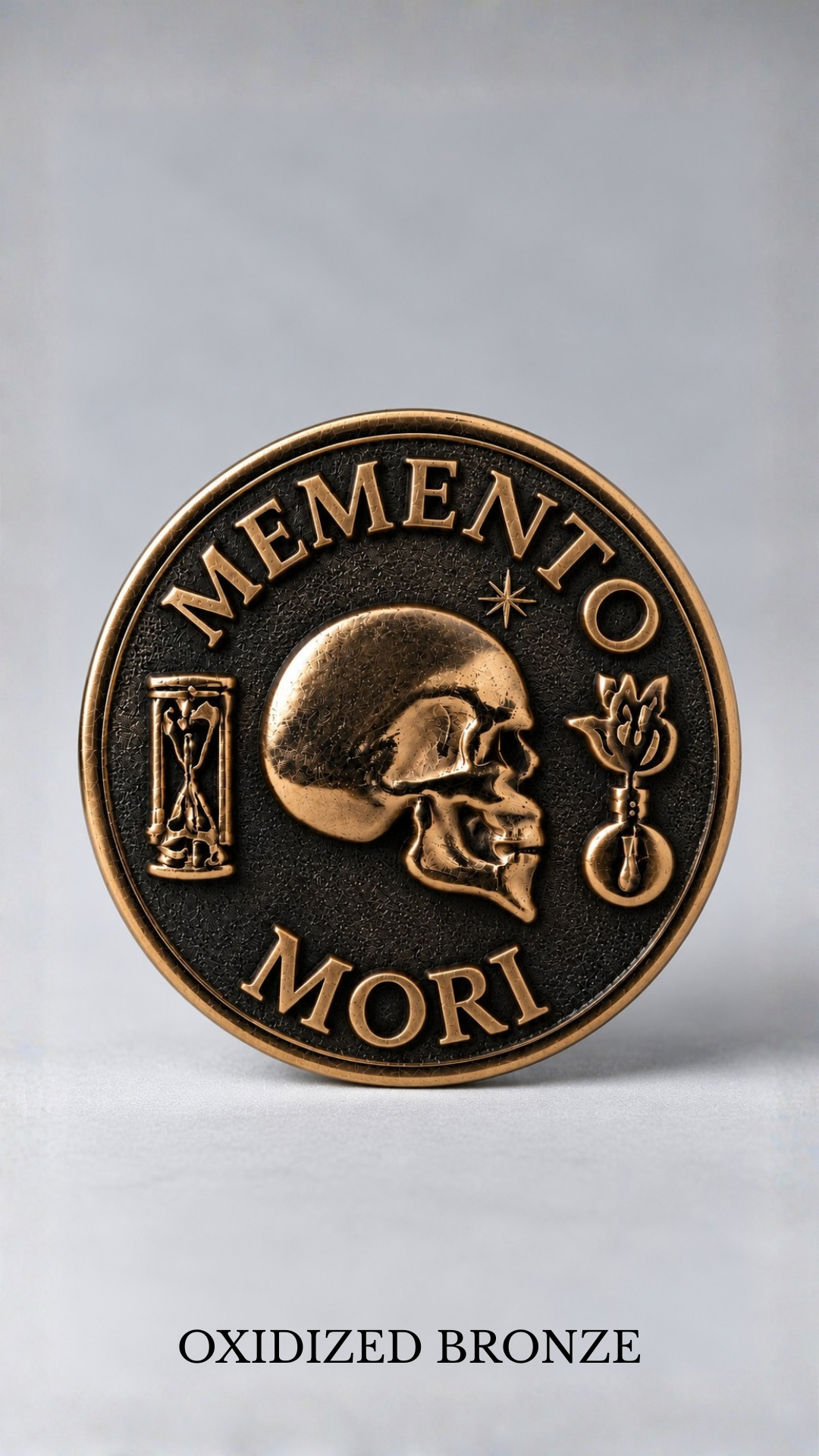 Moneda Memento Mori | Símbolo de mortalidad, sabiduría y presencia | Hecho a mano en plata de ley 925, chapado en oro de 24 quilates, bronce, cobre