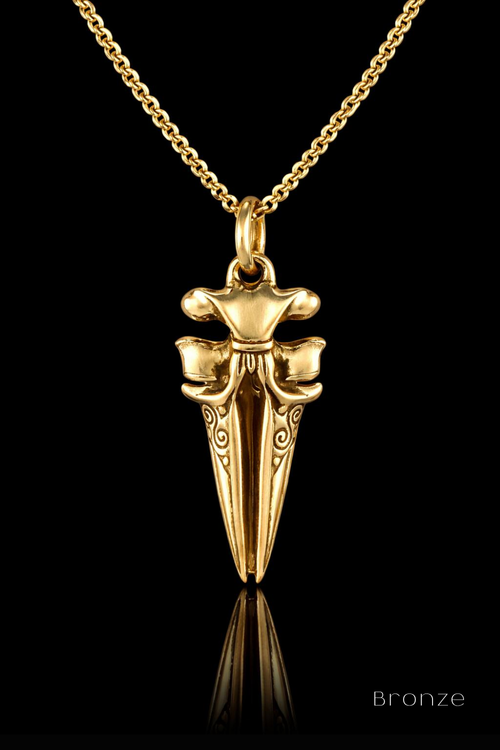 Collar Cabeza de Cuervo | Símbolo de Sabiduría, Transformación y Misterio | Hecho a mano en Plata 925, Baño de Oro 24K, Bronce