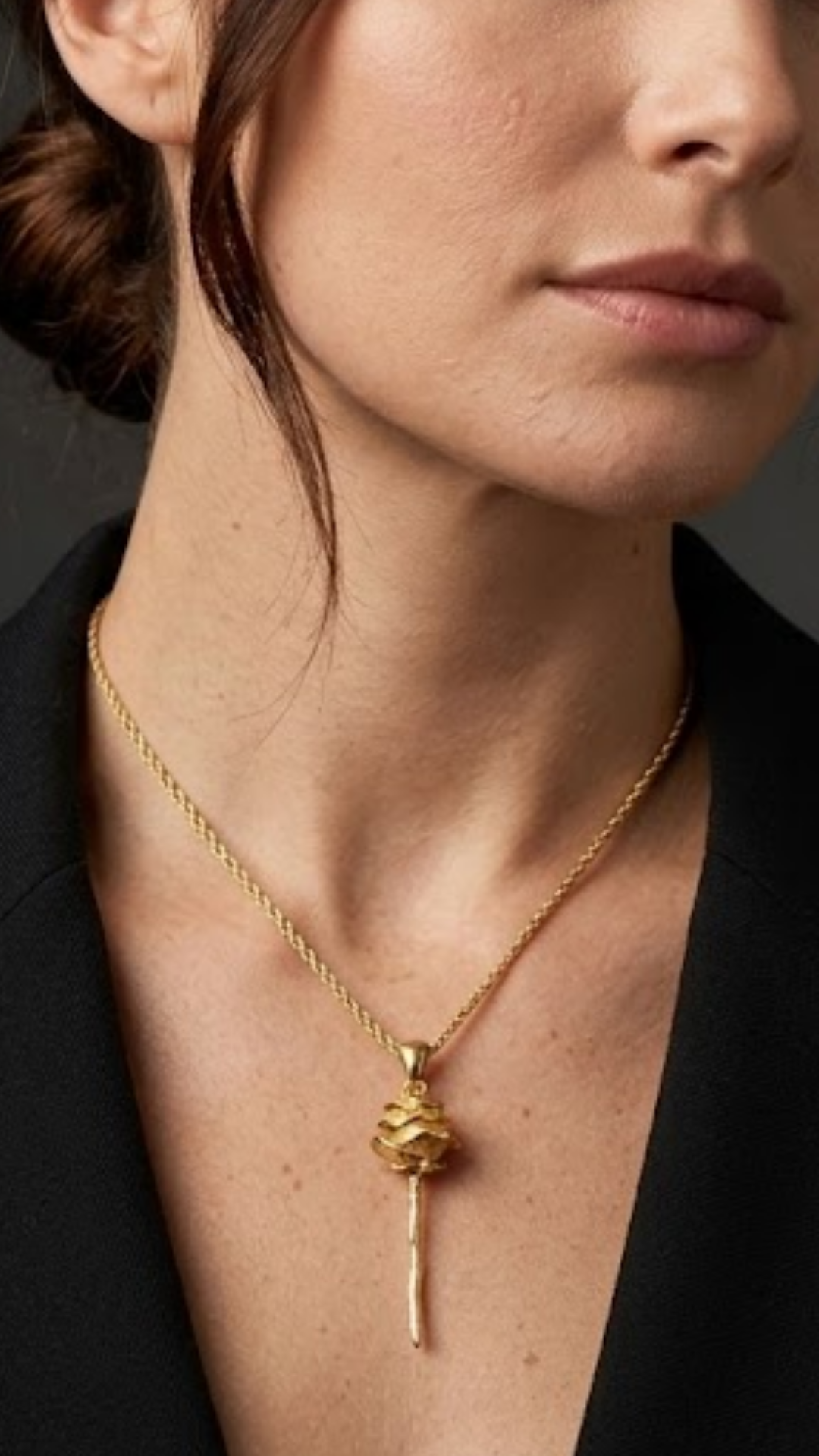 Rose Necklace – Symbol of Love, Beauty & Transformation | 18K Gold