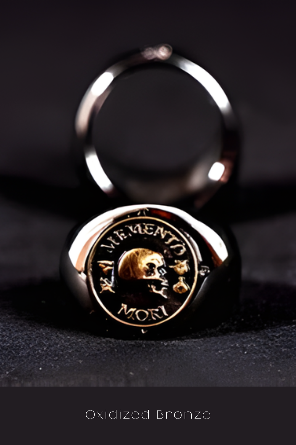 Anillo Memento Mori | Joyería Artesanal | Exterior en Plata Esterlina 925 e Interior en Oro de 24K, Bronce o Cobre