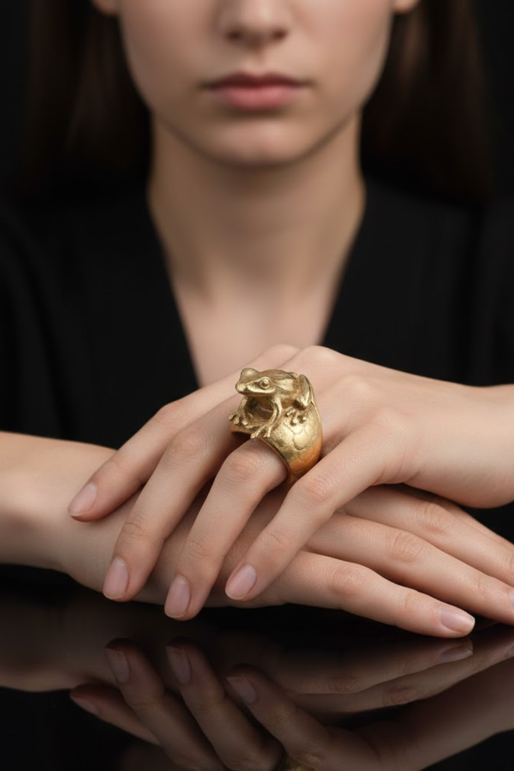 Anillo Rana | Símbolo de Transformación y Armonía Natural | Hecho a Mano en Plata 925, Baño de Oro 24K y Cobre