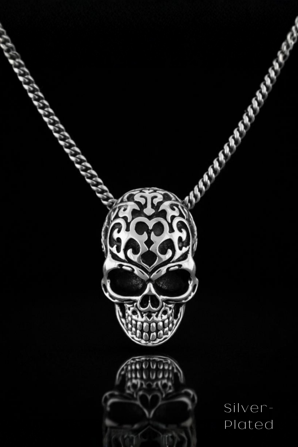Openwork Skull Necklace – Symbolic Bronze & Silver-Plated Finish | Limited Edition