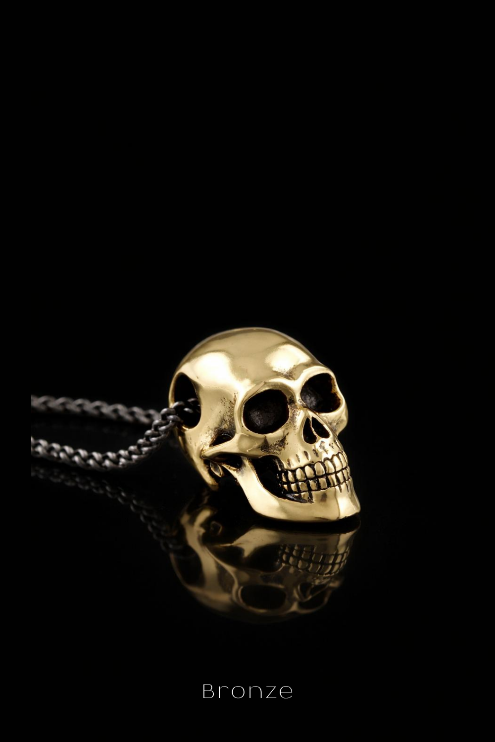 Collar Cabeza de Cuervo | Símbolo de Sabiduría, Transformación y Misterio | Hecho a mano en Plata 925, Baño de Oro 24K, Bronce
