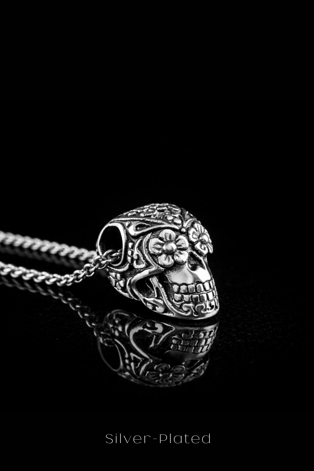 Mini Day of the Dead Skull Necklace – Symbolic Bronze & Silver-Plated Finish | Limited Edition