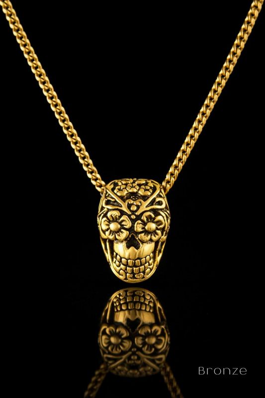Collar Cabeza de Cuervo | Símbolo de Sabiduría, Transformación y Misterio | Hecho a mano en Plata 925, Baño de Oro 24K, Bronce
