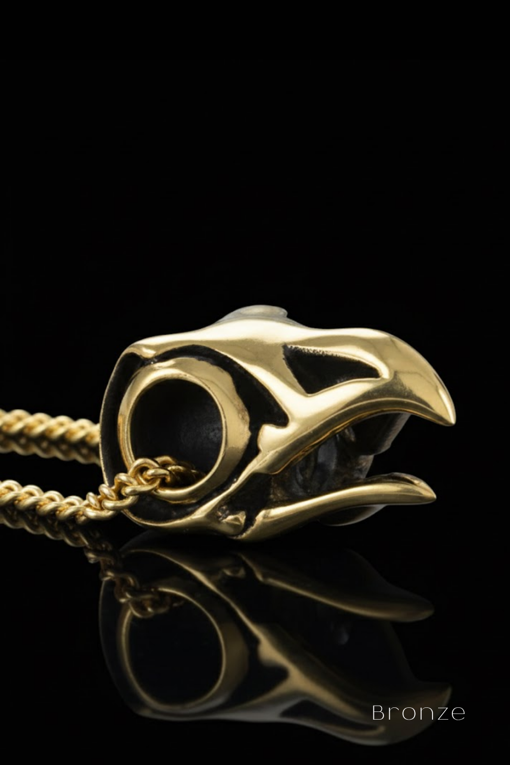 Collar Cabeza de Cuervo | Símbolo de Sabiduría, Transformación y Misterio | Hecho a mano en Plata 925, Baño de Oro 24K, Bronce