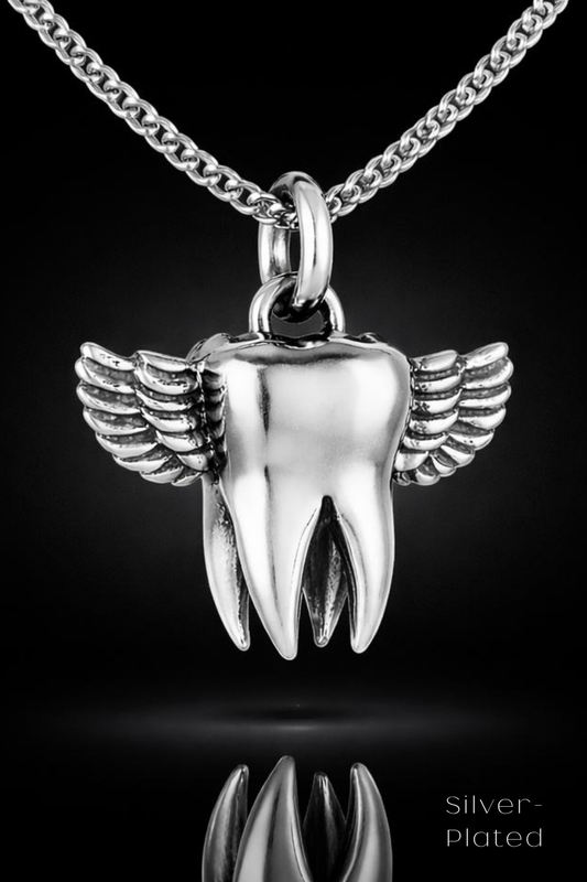 Collar Cabeza de Cuervo | Símbolo de Sabiduría, Transformación y Misterio | Hecho a mano en Plata 925, Baño de Oro 24K, Bronce