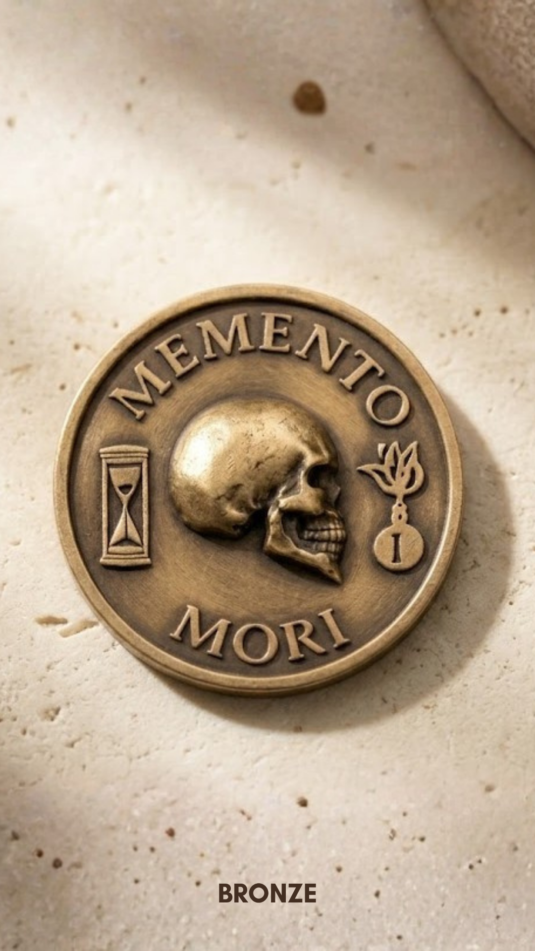 Collar Memento Mori – Colgante Bimetálico | Símbolo de Vida, Muerte y Consciencia | Hecho a Mano en Plata Esterlina 925 y Bronce