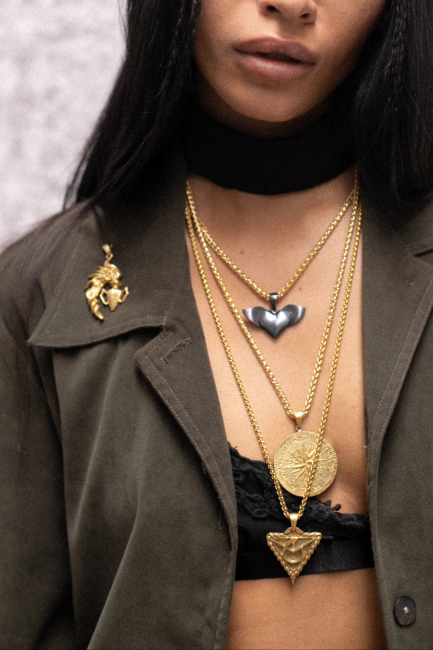 Divine geometry, handmade 18K gold pendant