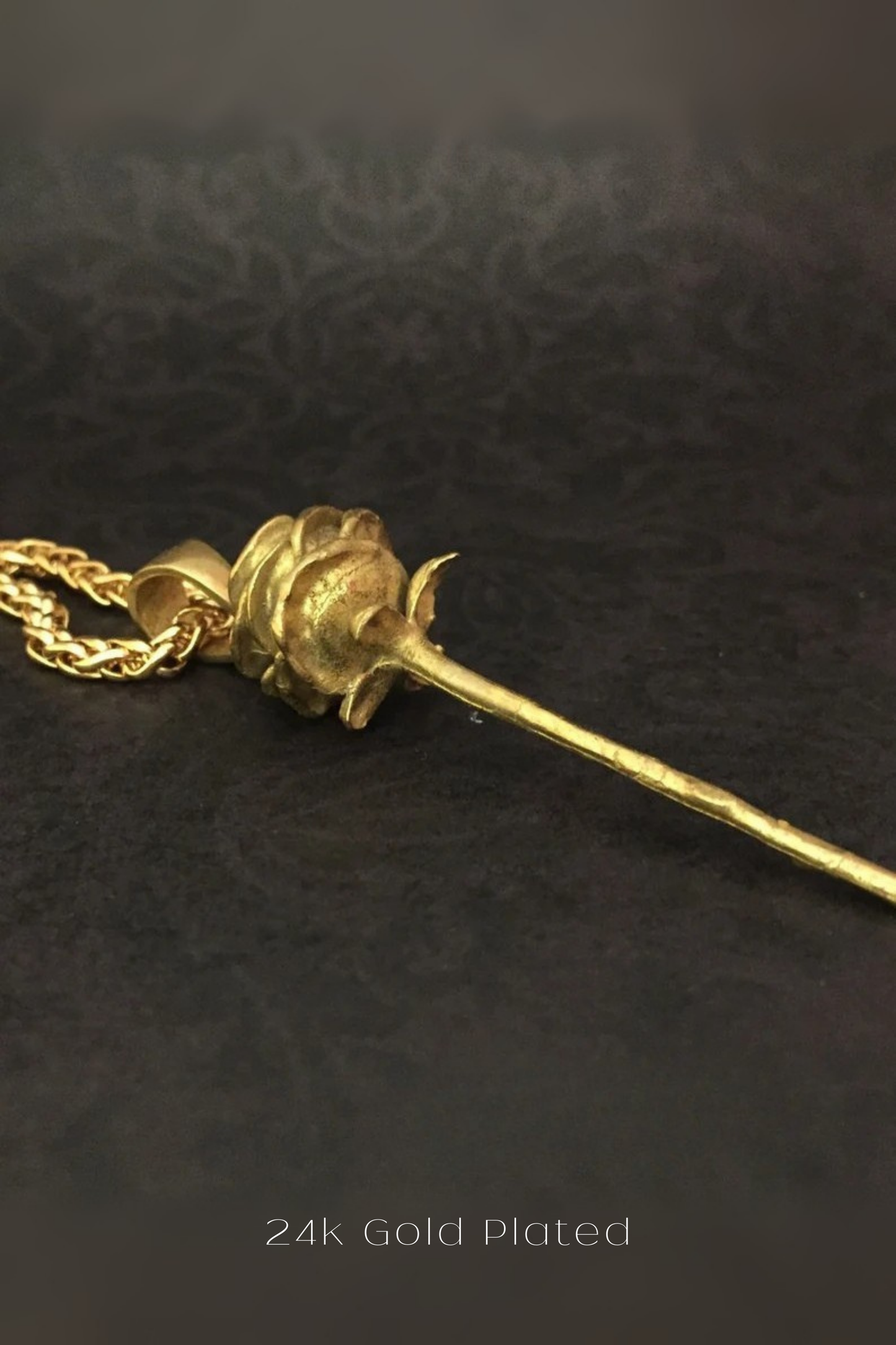 Collar de Rosa – Colgante artesanal en oro de 24 quilates, plata de ley, bronce y cobre | Joyería unisex simbólica, regalo de amor y belleza 