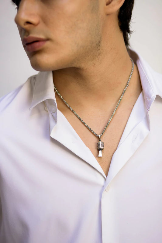 Microphone necklace